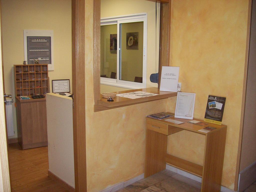 Hostal Muralla Plasencia Eksteriør bilde